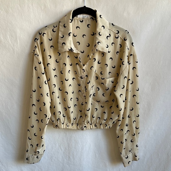 Timing Tops - Timing brand cream and black crescent moon pattern long sleeve crop top, size S